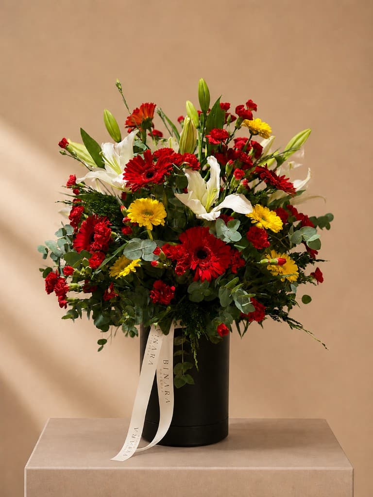 Vibrant statement arrangement
